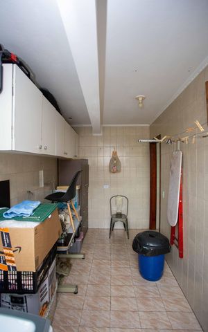 Casa à venda com 257m², 5 quartos e 1 vagaÁrea de Serviço Casa 2