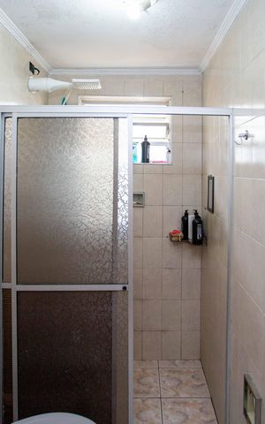 Casa à venda com 257m², 5 quartos e 1 vagaBanheiro Casa 2
