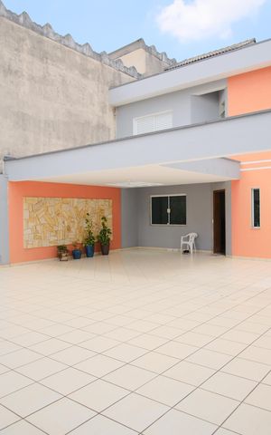 Casa à venda com 280m², 6 quartos e 12 vagasQuintal