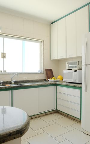 Casa à venda com 280m², 6 quartos e 12 vagasCasa 1 Cozinha