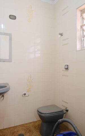 Casa à venda com 280m², 6 quartos e 12 vagasCasa 2 Banheiro da Suíte 1