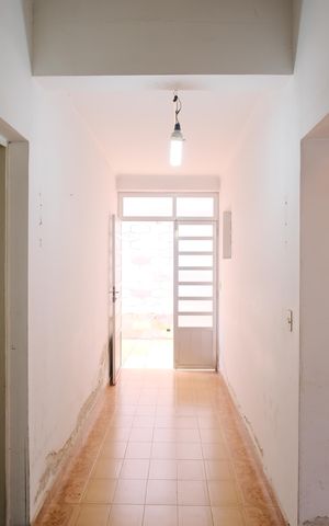 Casa à venda com 280m², 6 quartos e 12 vagasCasa 2 Corredor