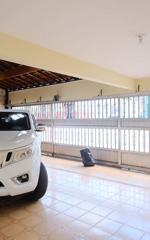 Casa à venda com 280m², 6 quartos e 12 vagasGaragem