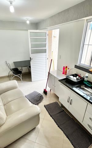Casa à venda com 200m², 4 quartos e 2 vagasEdícula/Cozinha