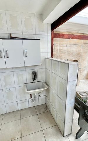 Casa à venda com 200m², 4 quartos e 2 vagasQuintal