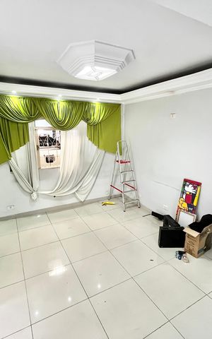 Casa à venda com 200m², 4 quartos e 2 vagasSala
