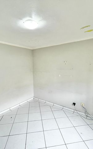 Casa à venda com 200m², 4 quartos e 2 vagasQuarto 2