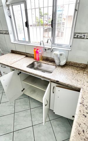 Casa à venda com 200m², 4 quartos e 2 vagasCozinha