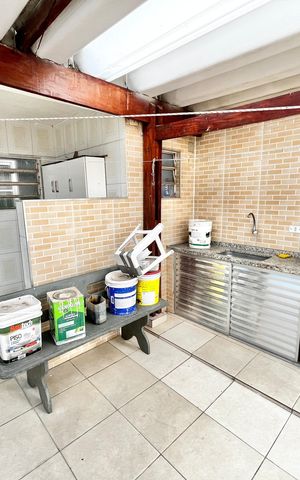 Casa à venda com 200m², 4 quartos e 2 vagasQuintal