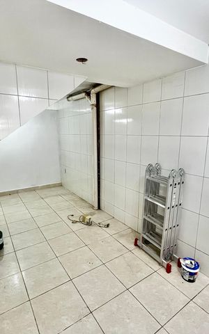 Casa à venda com 200m², 4 quartos e 2 vagasSala 2