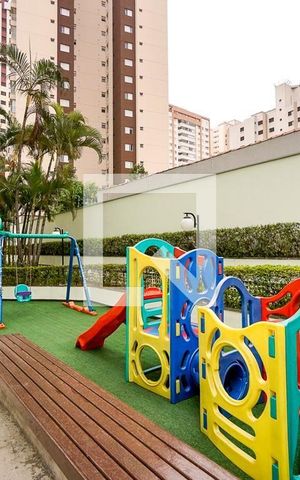 Apartamento à venda com 106m², 3 quartos e 2 vagas Apartamento à venda com 106m², 3 quartos e 2 vagasÁrea Comum - Playground