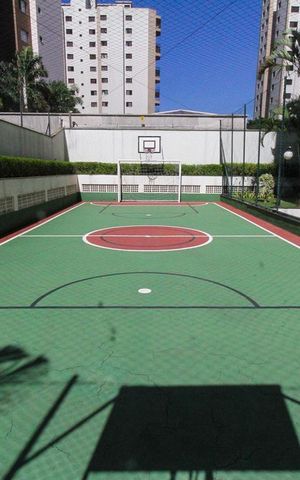 Apartamento à venda com 106m², 3 quartos e 2 vagas Apartamento à venda com 106m², 3 quartos e 2 vagasÁrea Comum - Quadra