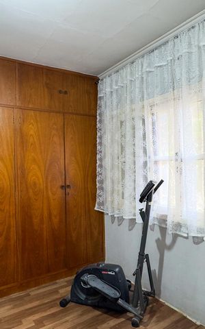 Casa à venda com 158m², 3 quartos e 3 vagas Casa à venda com 158m², 3 quartos e 3 vagasQuarto 2 - Suíte
