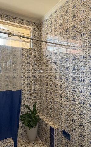 Casa à venda com 158m², 3 quartos e 3 vagas Casa à venda com 158m², 3 quartos e 3 vagasBanheiro da Suíte 2