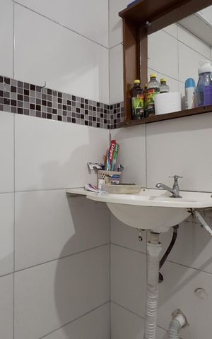 Casa à venda com 250m², 5 quartos e 3 vagas Casa à venda com 250m², 5 quartos e 3 vagasBanheiro