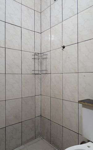 Casa à venda com 250m², 5 quartos e 3 vagas Casa à venda com 250m², 5 quartos e 3 vagasBanheiro da Suíte 1