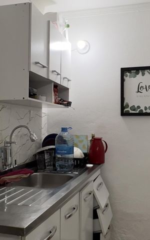 Casa à venda com 250m², 5 quartos e 3 vagas Casa à venda com 250m², 5 quartos e 3 vagasCozinha 2