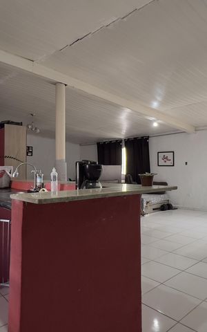 Casa à venda com 250m², 5 quartos e 3 vagas Casa à venda com 250m², 5 quartos e 3 vagasKitnet