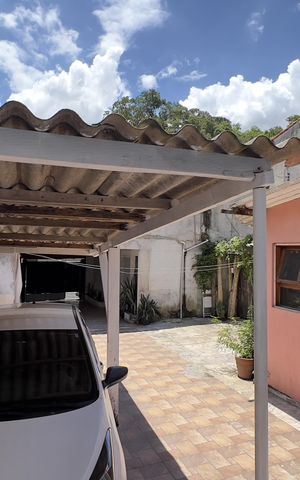 Casa à venda com 250m², 5 quartos e 3 vagas Casa à venda com 250m², 5 quartos e 3 vagasVista da Sala