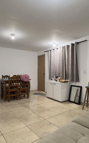 Casa à venda com 250m², 5 quartos e 3 vagas Casa à venda com 250m², 5 quartos e 3 vagasSala 2