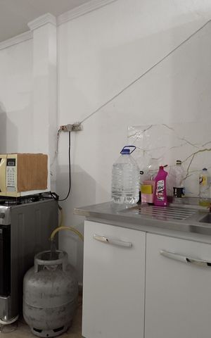 Casa à venda com 250m², 5 quartos e 3 vagas Casa à venda com 250m², 5 quartos e 3 vagasCozinha 2