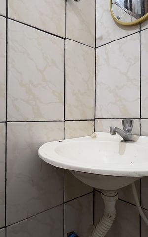 Casa à venda com 250m², 5 quartos e 3 vagas Casa à venda com 250m², 5 quartos e 3 vagasBanheiro da Suíte 1