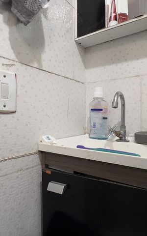 Casa à venda com 250m², 5 quartos e 3 vagas Casa à venda com 250m², 5 quartos e 3 vagasBanheiro da Suíte 2