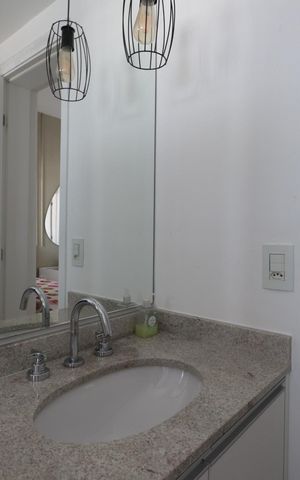 Apartamento à venda com 106m², 3 quartos e 2 vagasBanheiro da Suíte 1