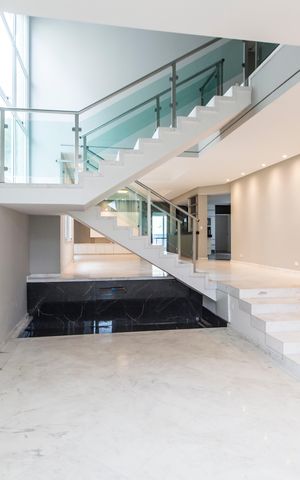 Casa de condomínio à venda com 471m², 4 quartos e 2 vagasSala 