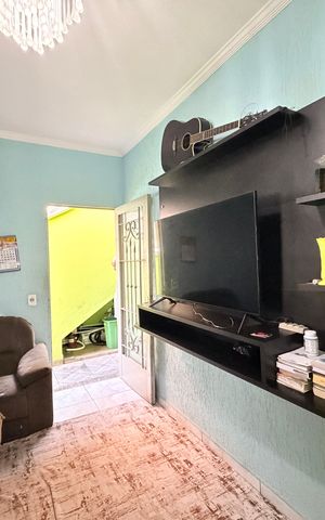 Casa à venda com 175m², 3 quartos e 2 vagasSala - Casa 1