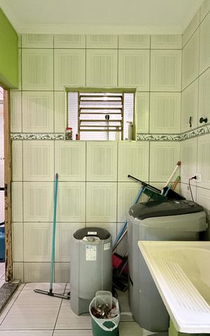 Casa à venda com 175m², 3 quartos e 2 vagasÁrea de Serviço - casa 1