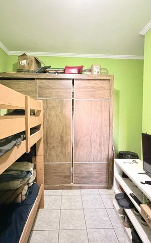Casa à venda com 175m², 3 quartos e 2 vagasSuíte 2 - casa 1