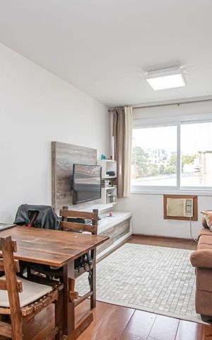Apartamento para alugar com 70m², 2 quartos e 1 vaga Apartamento para alugar com 70m², 2 quartos e 1 vagaSala