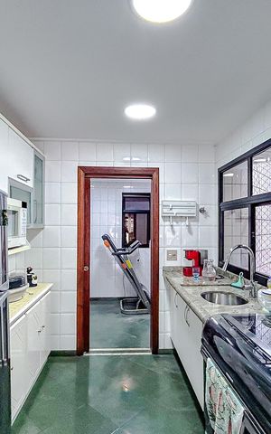Apartamento à venda com 330m², 4 quartos e 4 vagasCozinha da Área gourmet