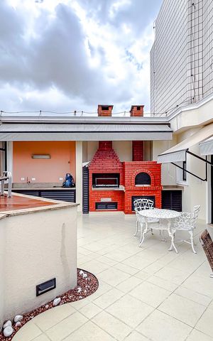 Apartamento à venda com 330m², 4 quartos e 4 vagasÁrea externa
