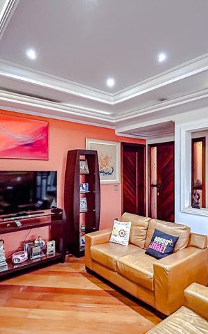 Apartamento à venda com 330m², 4 quartos e 4 vagasSala