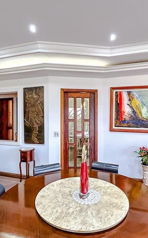 Apartamento à venda com 330m², 4 quartos e 4 vagasSala de Jantar
