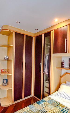 Apartamento à venda com 330m², 4 quartos e 4 vagasQuarto 2