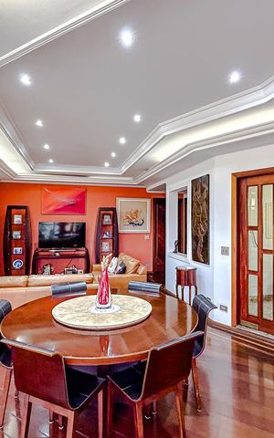 Apartamento à venda com 330m², 4 quartos e 4 vagasSala de Jantar