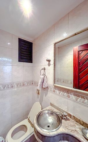 Apartamento à venda com 330m², 4 quartos e 4 vagasLavabo