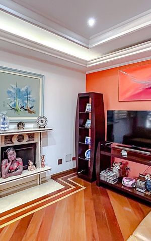 Apartamento à venda com 330m², 4 quartos e 4 vagasSala