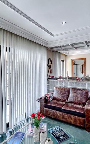 Apartamento à venda com 330m², 4 quartos e 4 vagasÁrea gourmet