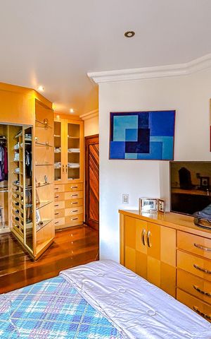 Apartamento à venda com 330m², 4 quartos e 4 vagasSuite 1