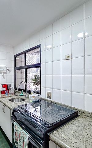Apartamento à venda com 330m², 4 quartos e 4 vagasCozinha da Área gourmet