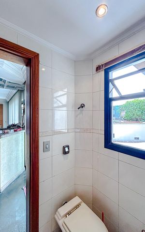 Apartamento à venda com 330m², 4 quartos e 4 vagasBanheiro da Area Gourmet