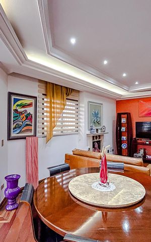 Apartamento à venda com 330m², 4 quartos e 4 vagasSala de Jantar