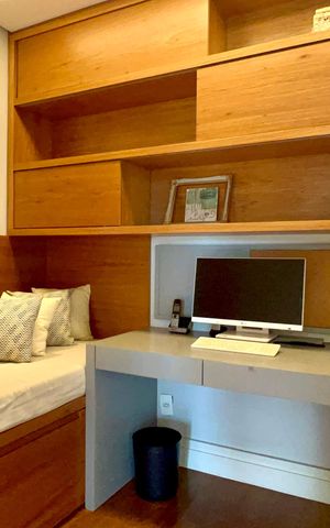 Apartamento à venda com 108m², 2 quartos e 2 vagas Apartamento à venda com 108m², 2 quartos e 2 vagasEscritório
