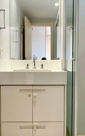 Apartamento à venda com 108m², 2 quartos e 2 vagas Apartamento à venda com 108m², 2 quartos e 2 vagasBanheiro da Suíte 1