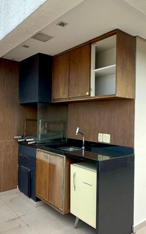 Apartamento à venda com 108m², 2 quartos e 2 vagas Apartamento à venda com 108m², 2 quartos e 2 vagasVaranda da Sala