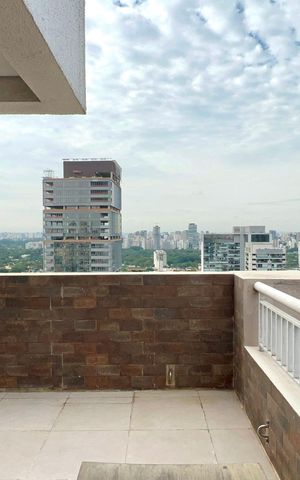 Apartamento à venda com 108m², 2 quartos e 2 vagas Apartamento à venda com 108m², 2 quartos e 2 vagasVaranda da Sala